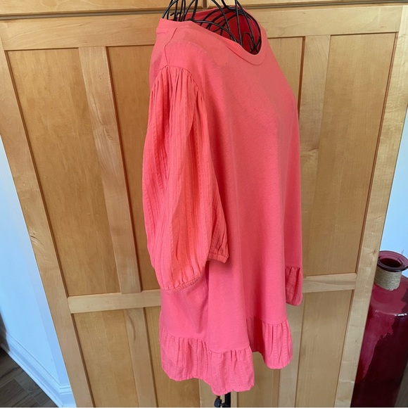 Crown & Ivy coral orange color blouson sleeve and ruffle drop waist knit Top XL - Picture 3 of 9